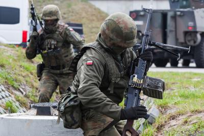 NATO müharibəyə hazırlaşır -  Xaqani Cəfərli yazır