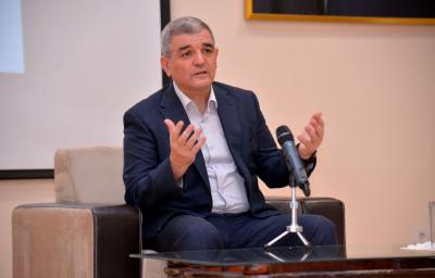 Milli Məclisin deputatı “Məktəbdə...” layihəsində