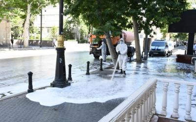 Bu gün Bakının 545 küçəsi yuyulub