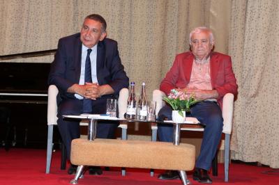 Ağcabədidə yazıçı Aqil Abbasla oxucuların görüşü keçirilib