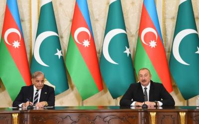 İlham Əliyev və Məhəmməd Şahbaz Şərif mətbuata bəyanatlarla çıxış ediblər   YENİLƏNİB
