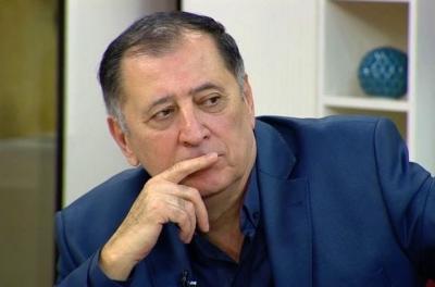"Danışmaqdan çox susmağı sevirəm"