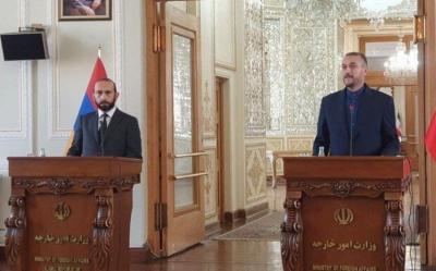 Ermənistan və İranın xarici işlər nazirləri görüşüb