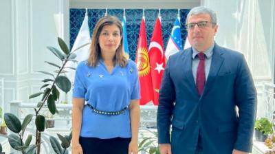 Günay Əfəndiyeva Azərbaycanın Vyetnamdakı səfiri ilə görüşüb