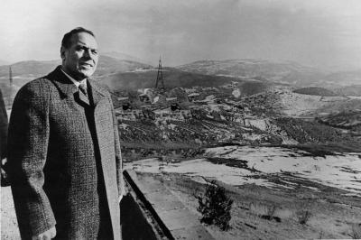 GƏLƏCƏK YOLLARINDA BÜDRƏMƏMƏYİN ÇARƏSİ -  Rafael Hüseynov yazır