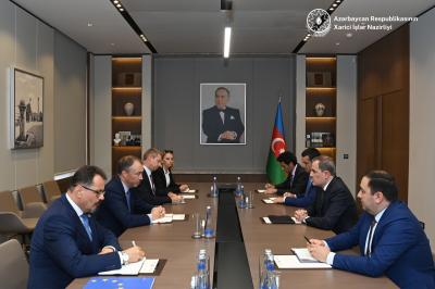 Ceyhun Bayramov Avropa İttifaqının xüsusi nümayəndəsini qəbul edib