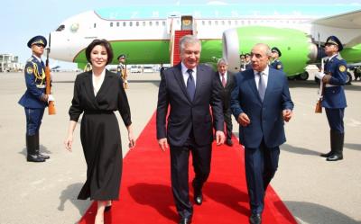Özbəkistan Prezidenti Azərbaycana dövlət səfərinə gəlib  - YENİLƏNİB
