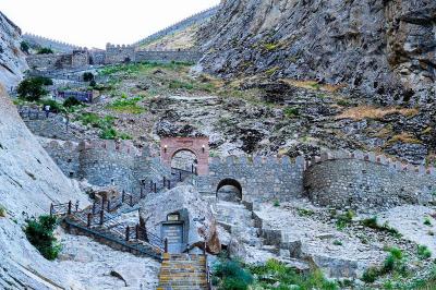 Naxçıvanşünaslığa layiqli töhfə: "Culfa rayonunun tarixi"