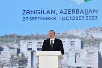 Prezident: "Ağalı ağıllı kəndinə həyat qayıdıb, orada sakinlər xoşbəxt yaşayırlar"