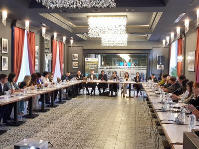 Gəncədə şəhərsalmada vacib ekoloji şərtlərə dair tədbir keçirilib