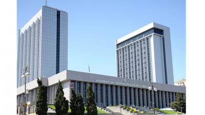 Milli Məclisdə gələn ilin dövlət büdcəsinin müzakirələri başlayıb