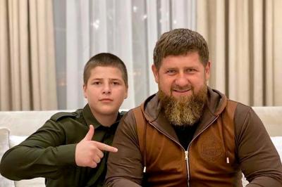 Kadırov 15 yaşlı oğluna yüksək vəzifə verdi