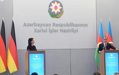 Almaniya XİN başçısının Bakıda ağ yalanı 