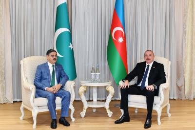 Prezident Daşkənddə Pakistanın Keçid Hökumətinin Baş naziri ilə görüşüb - YENİLƏNİB