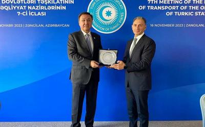 Rəşad Nəbiyev TDT-nin baş katibi ilə regional nəqliyyat əlaqələrinin inkişafını müzakirə edib
