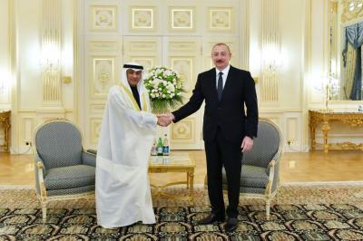 İlham Əliyev Körfəz Əməkdaşlıq Şurasının Baş katibini qəbul edib - YENİLƏNİB