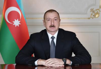 İlham Əliyev Albaniya Prezidentini təbrik edib