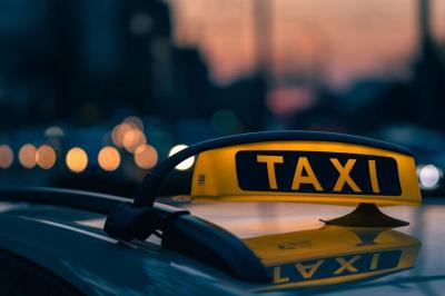 600-dən çox sürücüyə taksi fəaliyyəti üçün icazə verilib