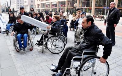 Ermənistanın Ombudsmanı: “Əlillərimiz bir çox problemlə üzləşirlər”