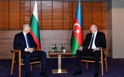 İlham Əliyev Bolqarıstan Prezidentini Azərbaycana səfərə dəvət edib