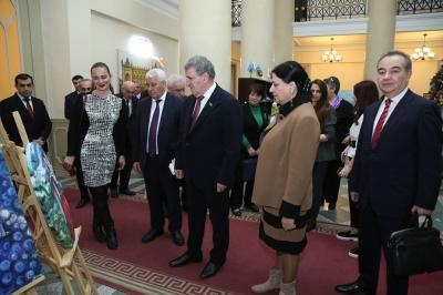 "Akademiyanın Şuşanamə salnaməsi" mövzusunda elmi konfrans keçirilib