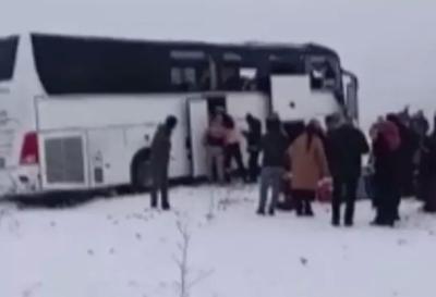 Türkiyədə avtobus qəzası baş verib -  ölən və yaralananlar var