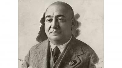 Xalq rəssamının üç tarixi portreti