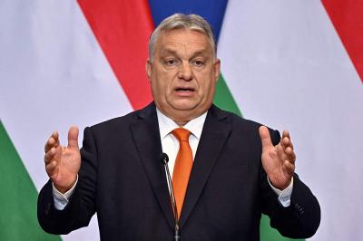 Aİ Macarıstan siyasətinə təsir edə bilməz - Orban