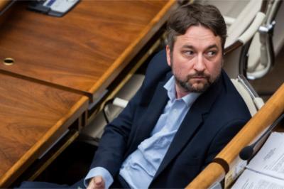 Ukraynaya yardım ancaq yoxsulluğa gətirib çıxarır - Slovakiyalı deputat