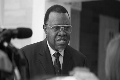 Namibiya prezidenti vəfat edib