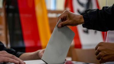 Berlinin bəzi yerlərində ümumi seçkilər təkrarlanıb