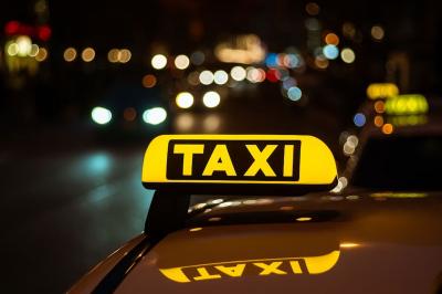 1 iyuladək icazə alan taksi sürücüləri hansı üstünlüklərə malik olacaq?