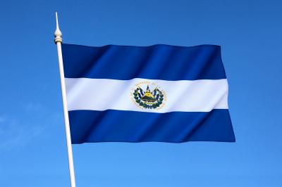 El Salvador 5 min pulsuz pasport verəcək