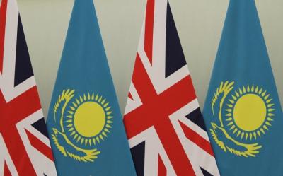 Qazaxıstan və Britaniya strateji tərəfdaşlıq haqqında sənəd imzalayıb