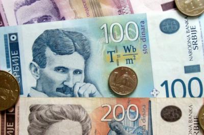 Kosova Serbiya dinarından imtina edir
