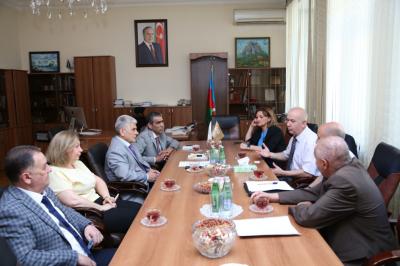Qazi Universitetinin professoru ADPU-da