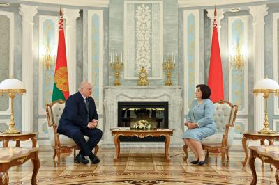 Milli Məclisin sədri Belarus Prezidenti ilə görüşüb