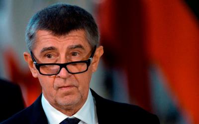 Keçmiş Baş nazir: Çexiya Rusiya ilə münaqişəyə hazırlaşır