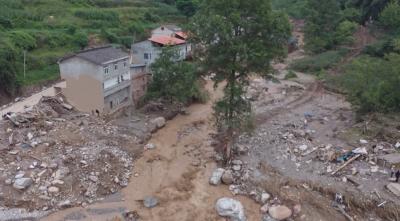 Çin daşqınlardan zərər çəkmiş bölgələrə 53 milyon dollar ayırıb