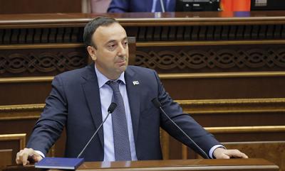 Ermənistan Konstitusiya Məhkəməsinin sabiq sədrini 7 il həbs gözləyir
