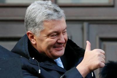 Poroşenko yenidən milyarderlər siyahısında