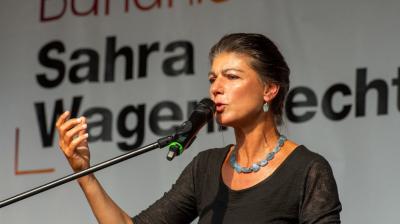 Siyasətçi Kiyevə yardımın azaldılmasına görə məsuliyyəti öz üzərinə götürüb