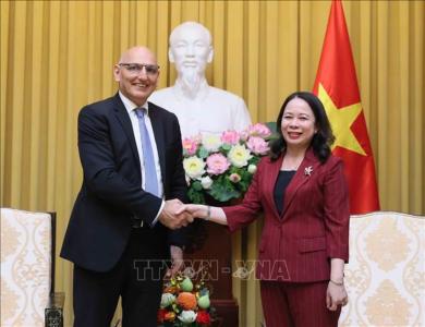 Elçin Əmirbəyov Tailand, Laos və Vyetnama səfər etdi