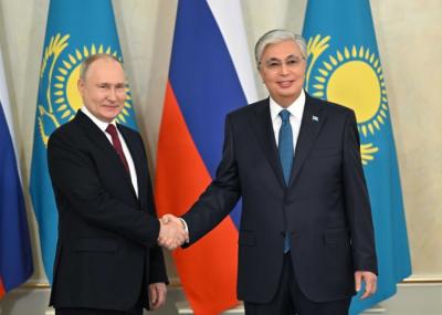 Putinlə Tokayev arasında telefon danışığı olub