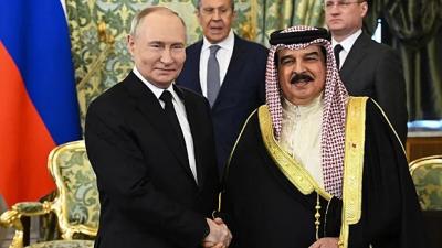 Putin bu ölkəyə səfərə dəvət edildi