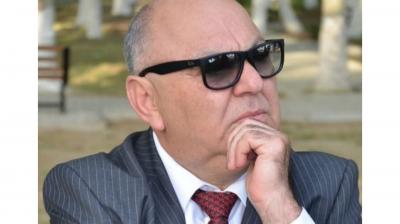 Qırmızı qalstuk
