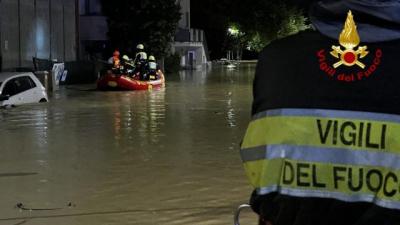 Əlverişsiz hava şəraiti İtaliyada sel və daşqınlara səbəb olub