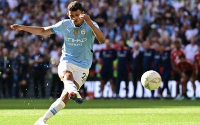 "Mançester Siti"nin futbolçusu soyğunçuluq etdiyi üçün saxlanılıb