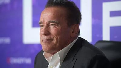Arnold Şvarsnegger seçkidə kimi dəstəkləyəcək?