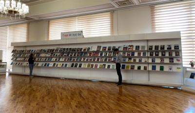 Milli Kitabxanada “17 noyabr - Milli Dirçəliş Günü”  adlıənənəvi  geniş kitab sərgisi açılıb